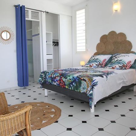 Villa Theo , Chambre D'Hotes , Petit Dejeuner, Table D'Hotes Сент-Анн Экстерьер фото